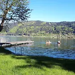 Anna Seeblick Appartement, Haus Haensel&Gretel Am Ossiachersee, Hallenbad, Skiarena Gerlitzen Bodensdorf