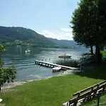Anna Seeblick Appartement, Haus Haensel&Gretel Am Ossiachersee, Hallenbad, Skiarena Gerlitzen Apartment