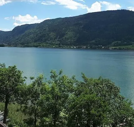 Daire Anna Seeblick Appartement, Haus Haensel&gretel Am Ossiachersee, Hallenbad, Skiarena Gerlitzen Bodensdorf