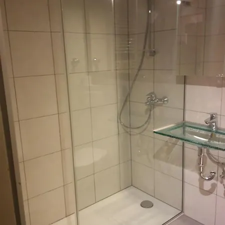 Daire Anna Seeblick Appartement, Haus Haensel&gretel Am Ossiachersee, Hallenbad, Skiarena Gerlitzen