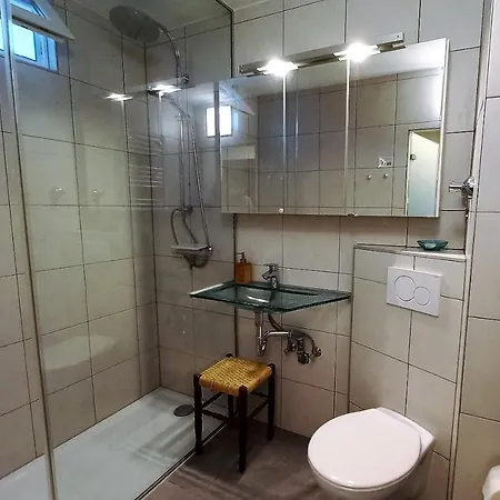 Anna Seeblick Appartement, Haus Haensel&gretel Am Ossiachersee, Hallenbad, Skiarena Gerlitzen Daire *