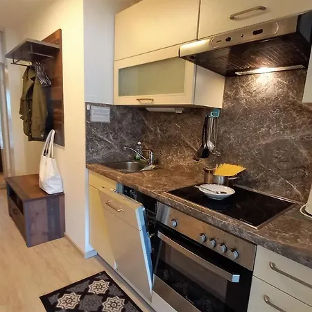 Anna Seeblick Appartement, Haus Haensel&gretel Am Ossiachersee, Hallenbad, Skiarena Gerlitzen Daire *