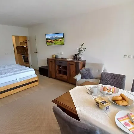 Lejlighed Anna Seeblick Appartement, Haus Haensel&gretel Am Ossiachersee, Hallenbad, Skiarena Gerlitzen *