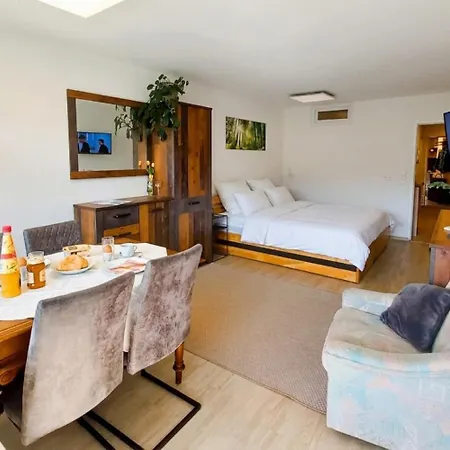 Anna Seeblick Appartement, Haus Haensel&gretel Am Ossiachersee, Hallenbad, Skiarena Gerlitzen *