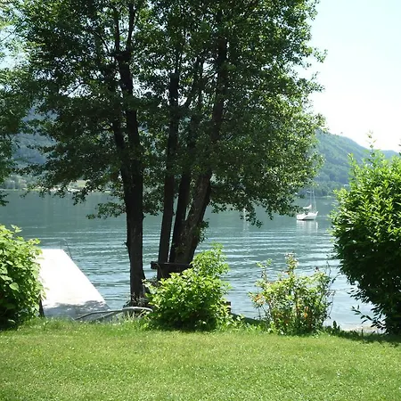 Anna Seeblick Appartement, Haus Haensel&gretel Am Ossiachersee Mit Direktem Seezugang, Hallenbad Daire Bodensdorf