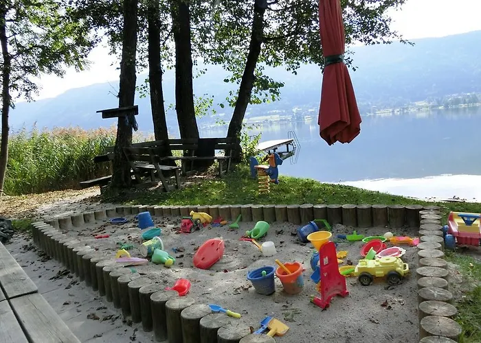 Apartman Anna Seeblick Appartement, Haus Haensel&gretel Am Ossiachersee, Hallenbad, Skiarena Gerlitzen *